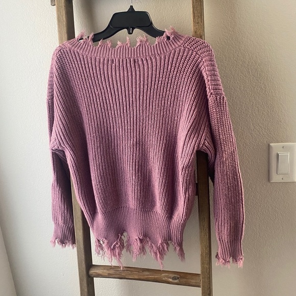 NWOT Leani - purple distressed sweater size small - Picture 8 of 11